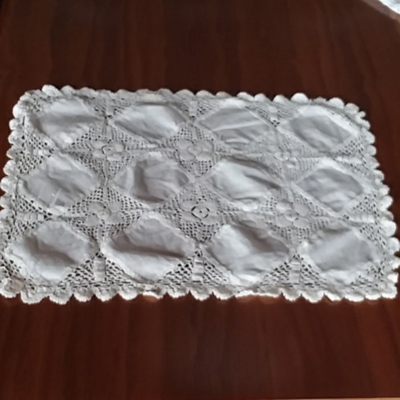 Lot of 5 pretty doilies - Picture 2 of 8